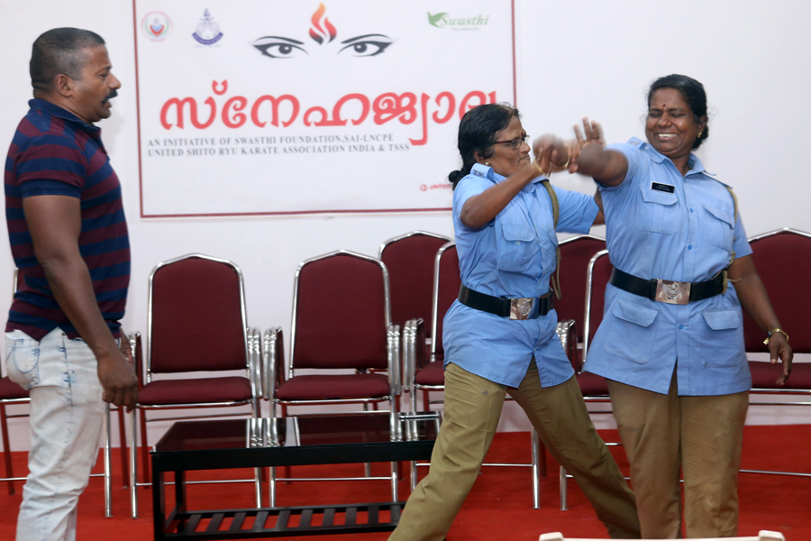 Self Defense program for Traffic Wardens
